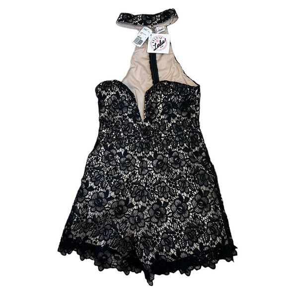 Selfie Leslie Black Lace Sexy Strapless with Halter Neck Shorts Romper sz L NWT - Picture 9 of 9